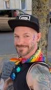 Markus Liese arbeitet bei der Lechwerke AG (LEW) und engagiert sich dort im Pride-Netzwerk. Die LEW unterstützt den CSD als Sponsor.