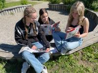Lesen, entdecken, mitreden heißt es für die Jugendlichen.
