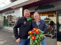Schweren Herzens müssen Andreas Miller (links) und sein Vater Wolfgang den Gärtnereibetrieb in Pfuhl einstellen.