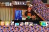 DJ PeeWee bei der Oldies Night am Mischpult