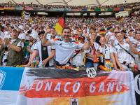 Der aus Kühbach stammende Markus Kreppold (Mitte) reist mit der „Monaco Gang“ der deutschen Nationalmannschaft hinterher.