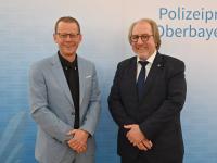 Bernd Waitzmann (links) bei der Amtseinführung im Februar im Kloster Fürstenfeldbruck (mit Kollege Manfred Frei).
