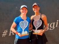Zusammen mit der Australierin Tenika McGiffin (rechts) kämpfte sich Michaela Bayerlová beim W75-Turnier auf Korsika bis ins Finale vor.