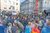 Am Freitagabend waren die Straßen rund ums Staatstheater beim Theaterviertelfest gut gefüllt.