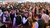 Überwiegend junges Publikum besuchte das Bierzelt auf der Landsberger Wiesn am ersten Abend.