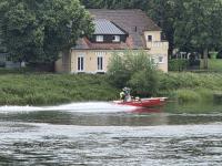 Am Samstagabend suchten Einsatzkräften entlang der Donau nach einer vermissten Person.