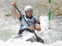Voll im Flow beim Kanu-Slalom-Weltcup 2026 in Augsburg: Sideris Tasiadis gewinnt die Quali im Canadier mit über zwei Sekunden Vorsprung.