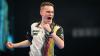 Darts-Profi Ricardo Pietreczko (hier im Bild) steht mit Martin Schindler im Viertelfinale der Team-WM.