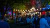 Gerade am Samstag verwandelten unzählige Besucher den Hofgarten in eine Partymeile. Im Hintergrund wurde schwer geschuftet, um das möglich zu machen.