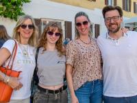 Gemeinsam genießen, feiern, es sich gut gehen lassen: Das war die Devise beim Kühbacher Marktfest. Zahlreiche Gäste nutzten gerne diese Gelegenheit.