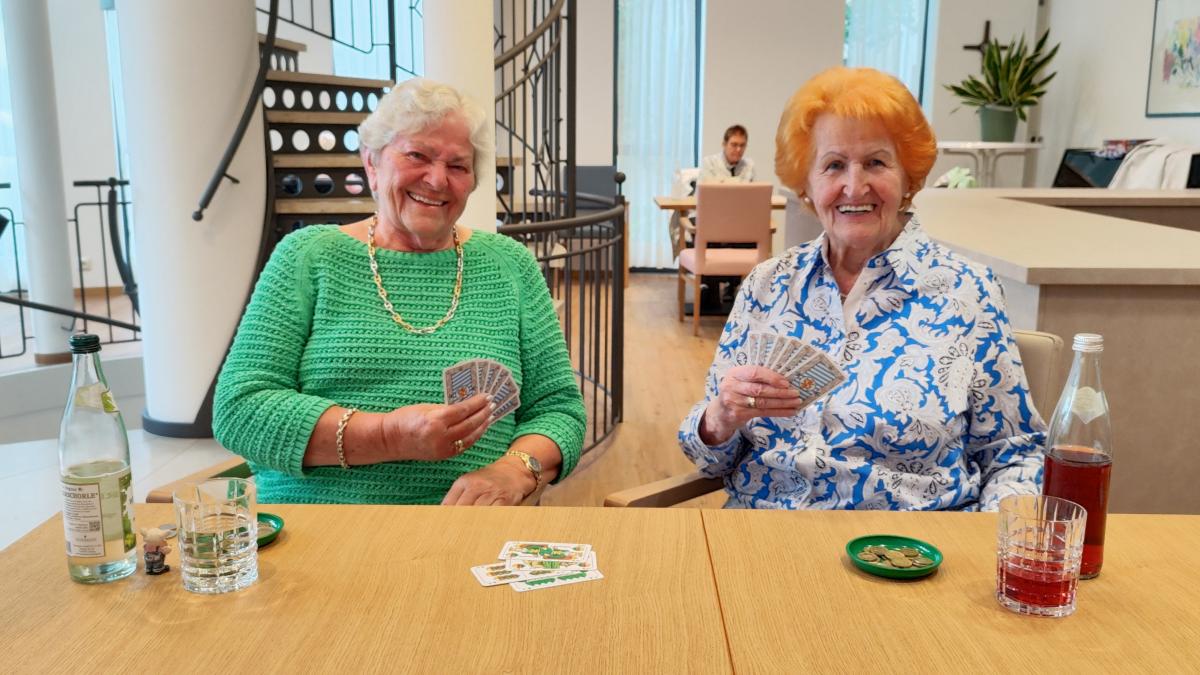 89-j-hrige-Schafkopf-Legenden-Bei-einem-Fehler-wurden-mir-die-Karten-ins-Gesicht-geschleudert-