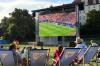 Beim ersten Public Viewing im Heilig-Kreuz-Garten feierten am Sonntagabend mehrere tausend Besucher einen überzeugenden 7:1-Erfolg der deutschen Nationalmannschaft. Beim ersten Public Viewing im Heilig-Kreuz-Garten feierten am Sonntagabend mehrere tausend Besucher einen überzeugenden 7:1-Erfolg der deutschen Nationalmannschaft.