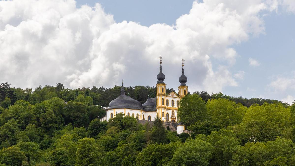 W-rzburgs-Top-Hochzeits-Location-wird-zur-Baustelle-Was-bedeutet-die-K-ppele-Sanierung-f-r-Hochzeitspaare-