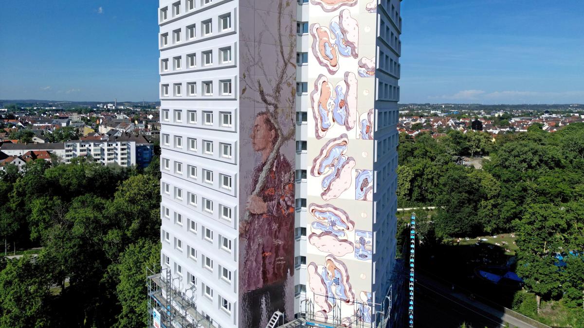 Kunst-die-herausragt-Die-Malereien-am-Peacetower-sind-jetzt-vollst-ndig