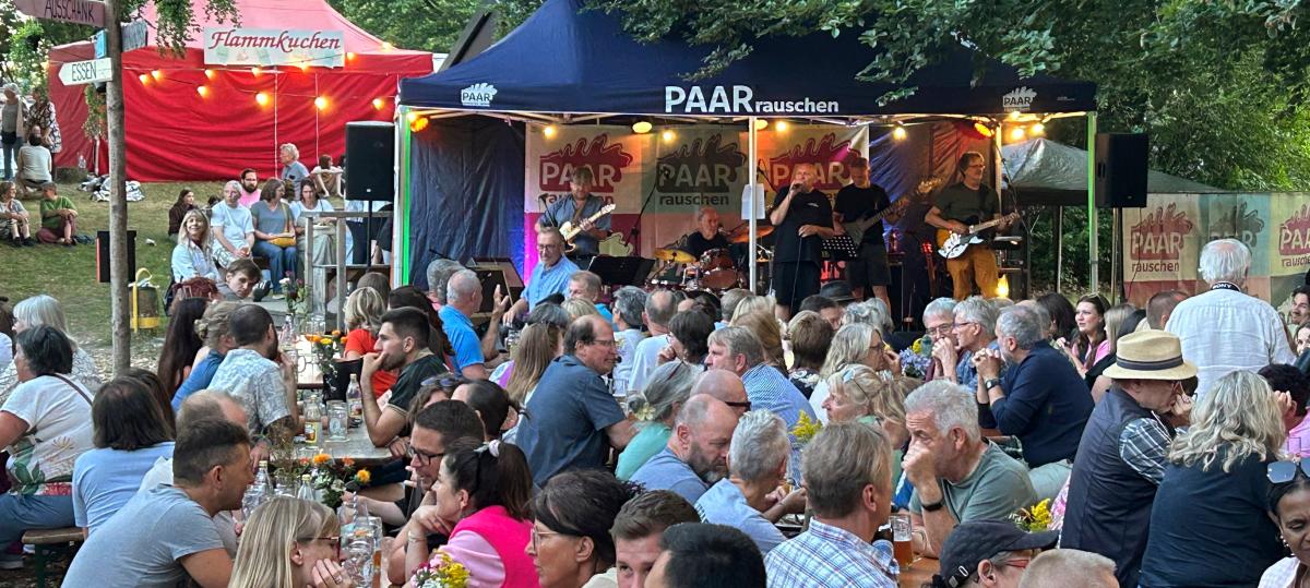 „Weltweit schönstes Biergarten-Open-Air“: PaarGarten in Aichach verzeichnet Besucherrekord