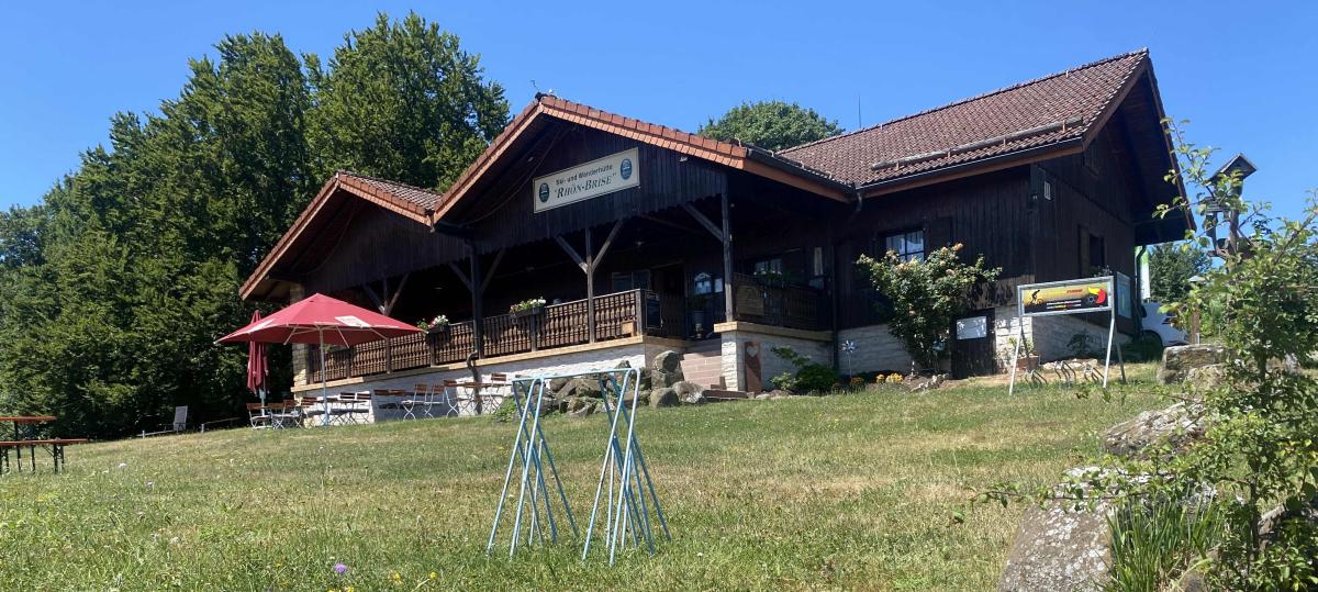 Geheimtipp für Rhön-Ausflügler: Eine Rhöner Hütte mit spanischem Flair und gigantischem Ausblick