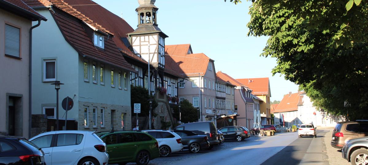 Verkehr in Ostheim: Stadtrat beschließt Konzept für mehr Sicherheit in Marktstraße und Altstadt