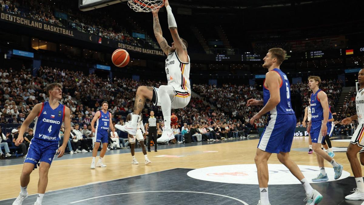 Photo: augsburger-allgemeine.de Germany Basketball: NBA Stars Missing as Team Reaches Supercup Final