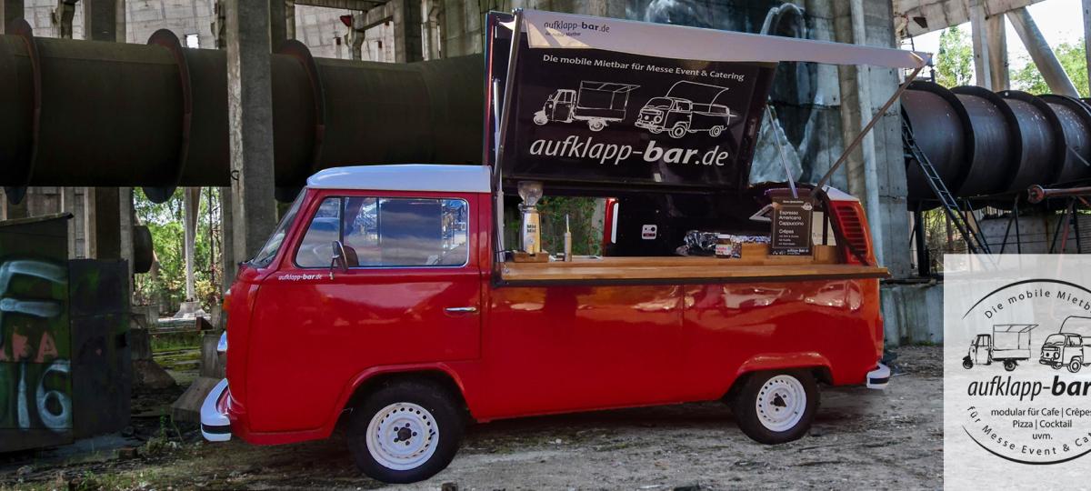 Sie sind ein Hingucker bei jedem Fest: Prosecco aus der Ape, Cocktails aus dem Bulli