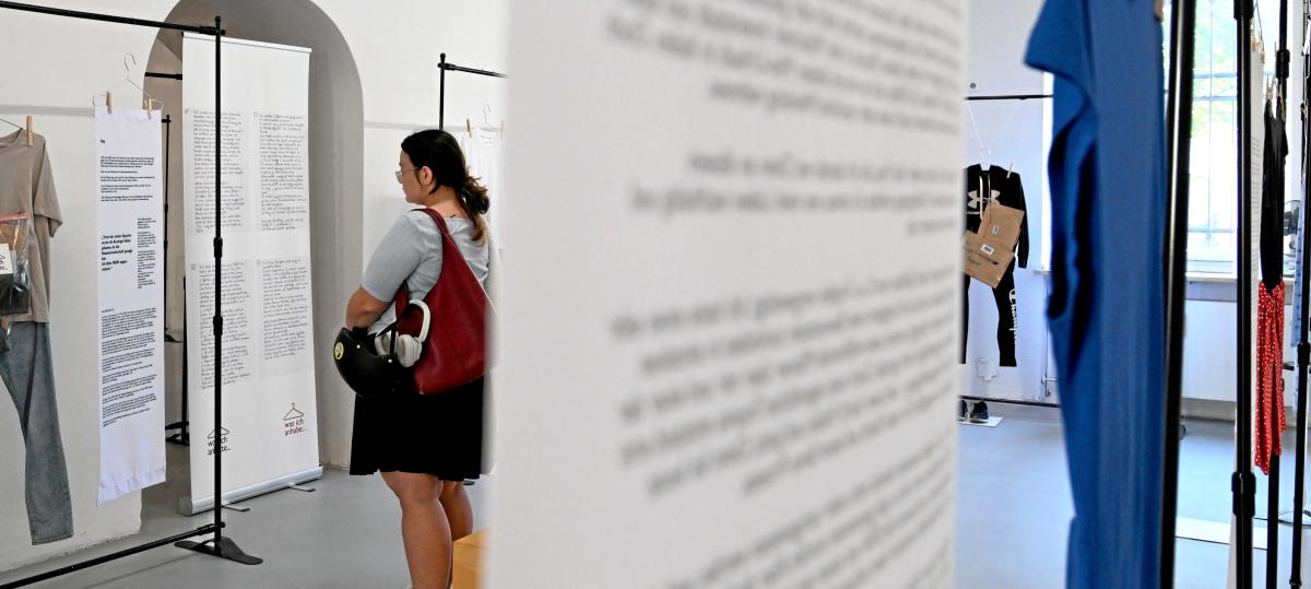 „Immer ist die Frau die Schuldige“: Ausstellung über sexualisierte Gewalt will Sichtbarkeit schaffen