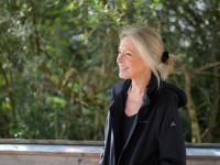 Beate Oswald fotografiert am liebsten am Ammersee. Wie lernt man den Blick für die richtigen Motive?