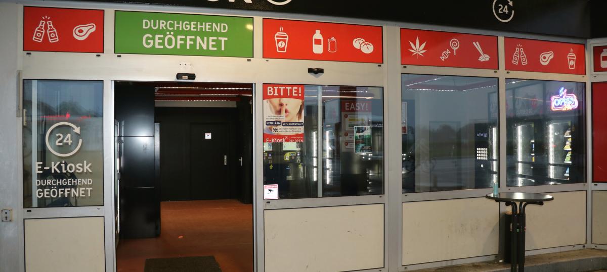 Thema Jugendschutz: Kommen Jugendliche im E-Kiosk ganz einfach an Alkohol und Zigaretten?