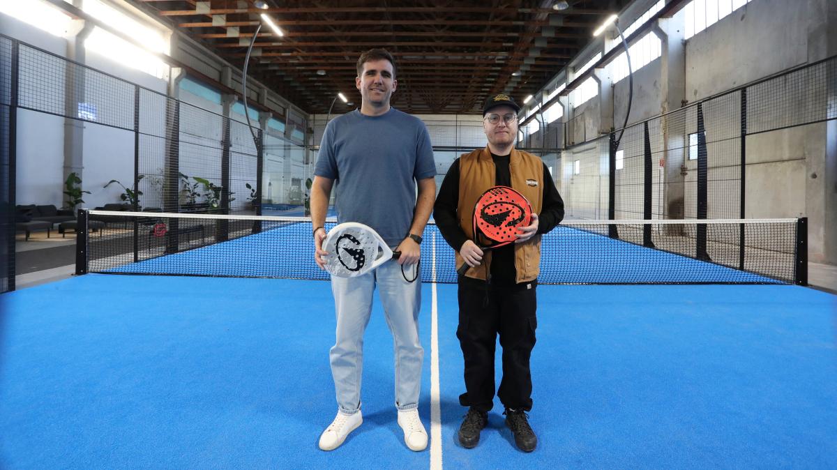 Padel-Halle „Oak Padel“ in Aichach eröffnet: Drei Freunde bringen Padel in ...