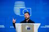 Wolodymyr Selenskyj, Präsident der Ukraine, spricht bei einer Pressekonferenz beim EU-Gipfel.