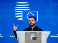 Wolodymyr Selenskyj, Präsident der Ukraine, spricht bei einer Pressekonferenz beim EU-Gipfel.