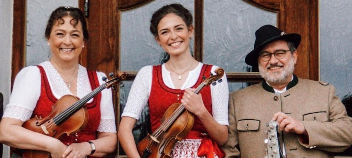 Tiroler Klänge, bayerischer Gesang: Volksmusik verbindet Aichach und Brixlegg