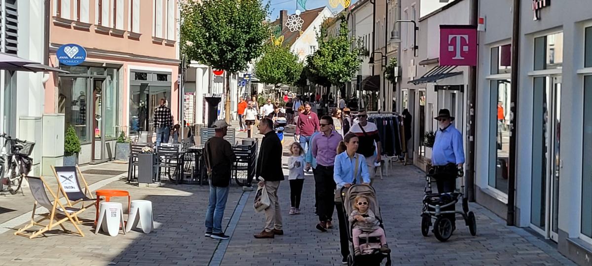 Neuburg wagt den Fußgängerzonen-Test – und will Sicherheit für den Fall der Fälle