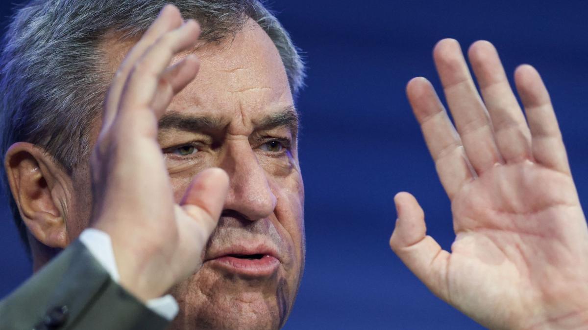 Interview: Markus Söder Warns Against a Red-Red-Green Coalition and ...