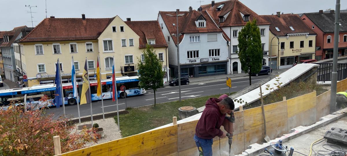 Kleine Verschönerungsarbeiten am Neuburger Stadtberg