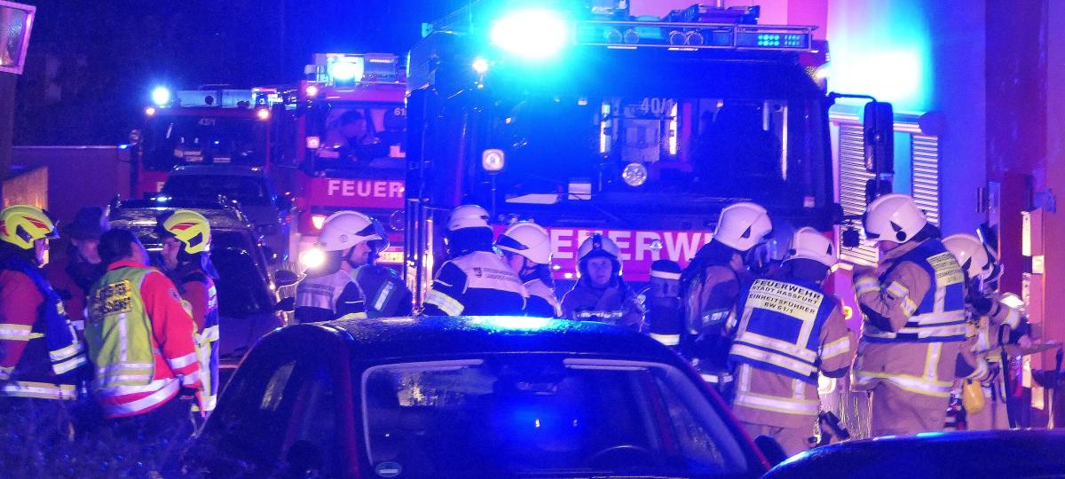 Großeinsatz in Haßfurt: Verdacht auf Gasaustritt in Mehrfamilienhaus bestätigt sich nicht