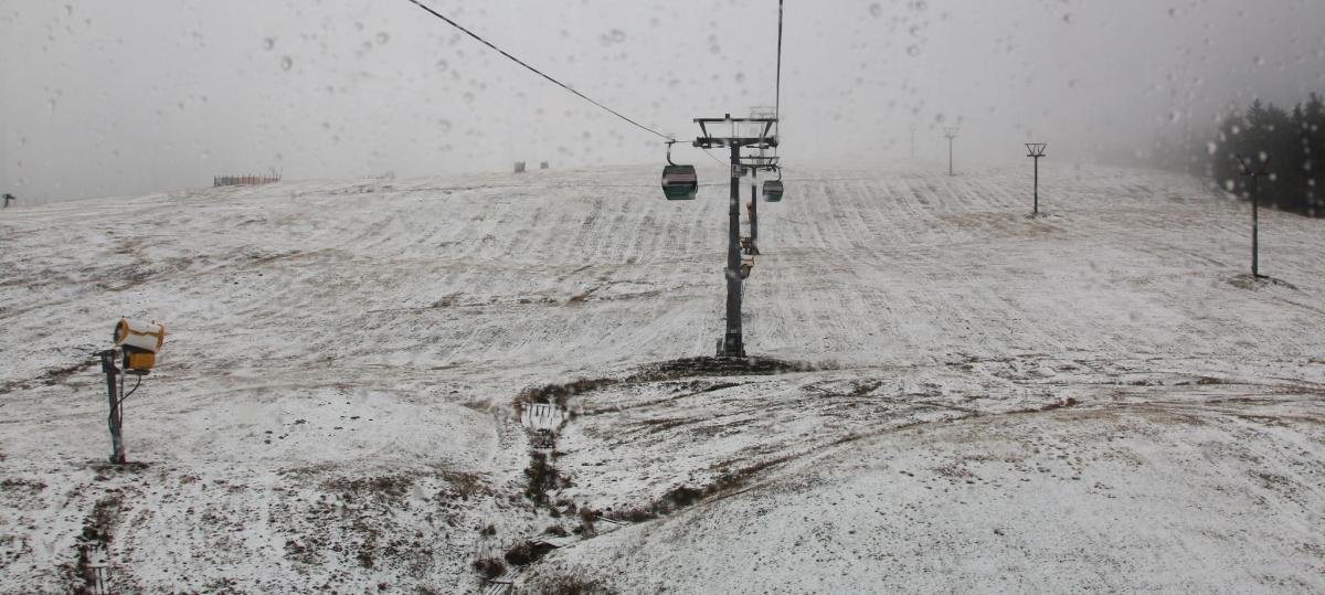 Stromausfall, Sturmschäden und Schnee: Baden-Württemberg erlebt turbulentes Unwetter-Wochenende