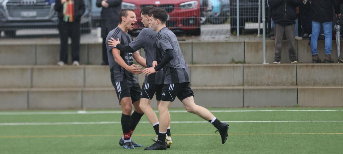 FC Hochrhein gewinnt Derby gegen den SV Rheintal mit 3:2 - und wir haben Fotos!
