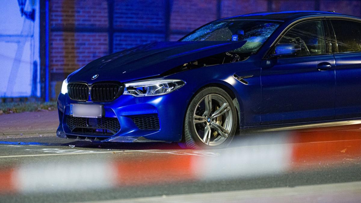 Neustadt am Rübenberge: Auto fährt in Menschengruppe in Niedersachsen ...