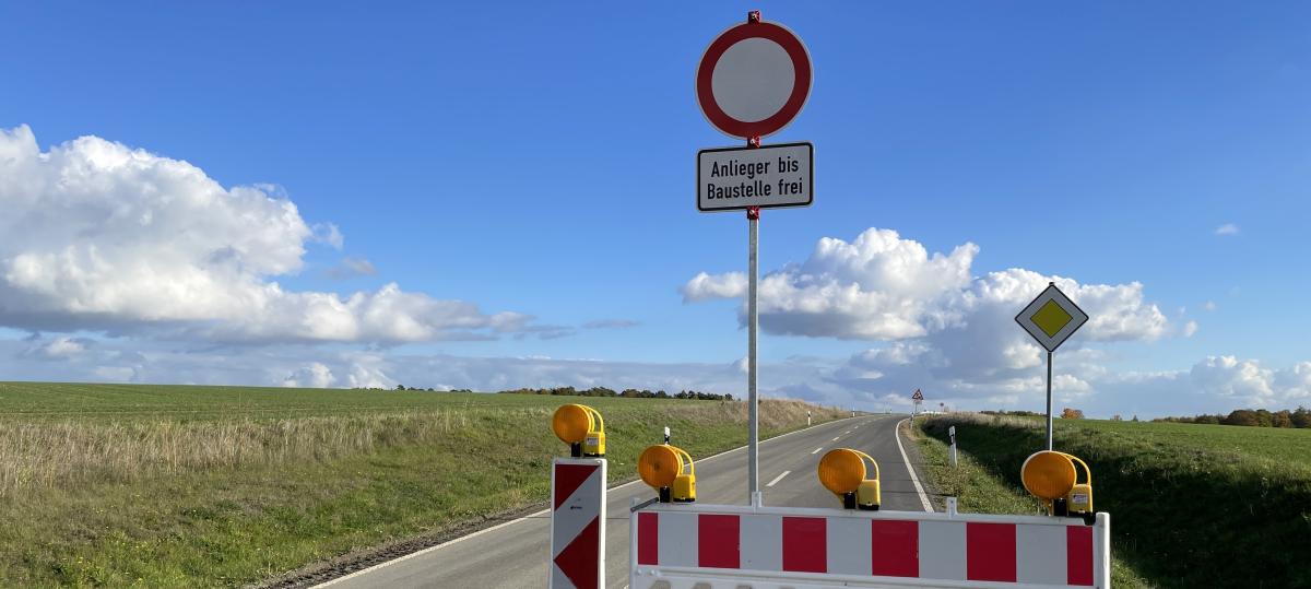 Die Straße zwischen Löhrieth und Maria Bildhausen ist bis in den Dezember hinein gesperrt